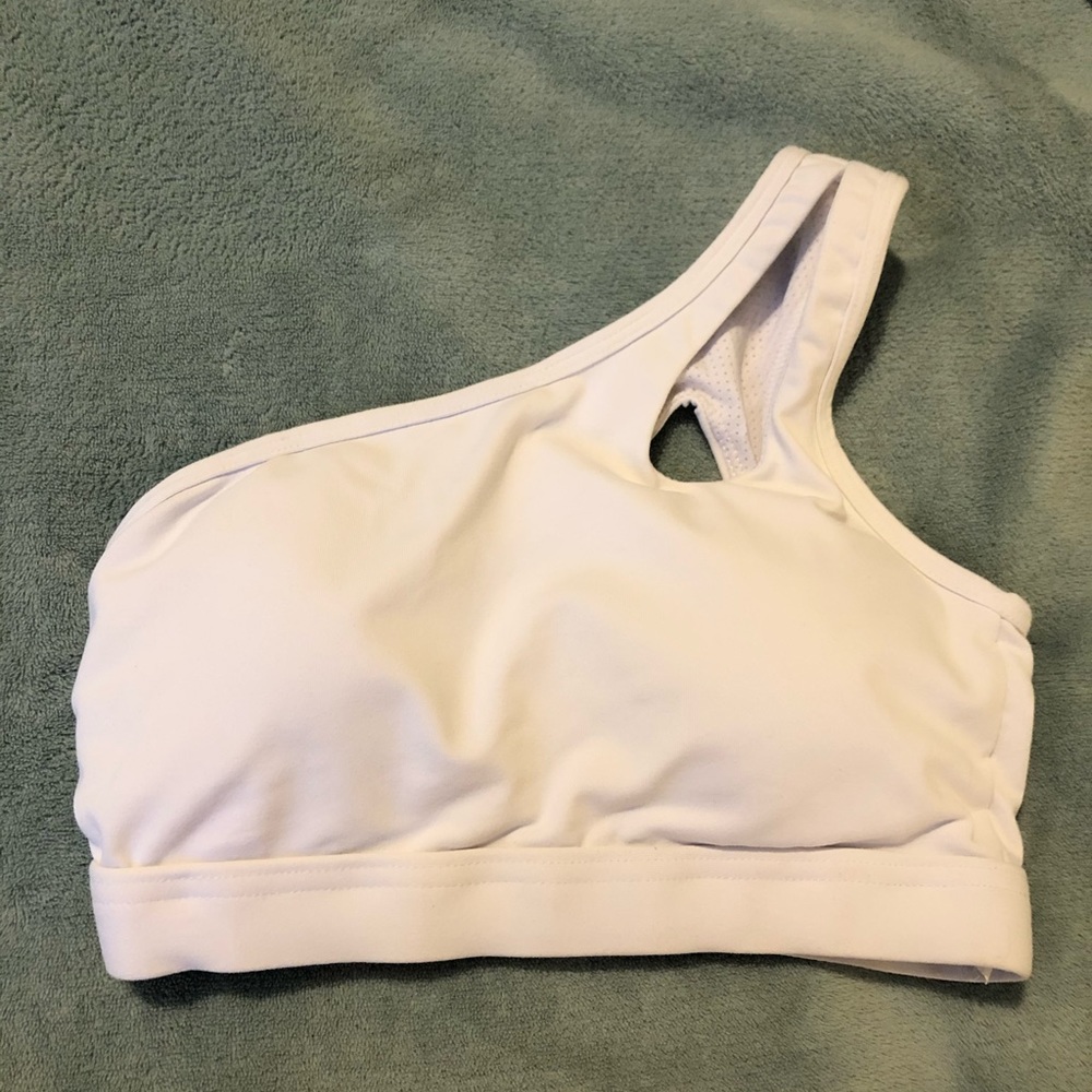 One Shoulder Sports Bra with cut-out